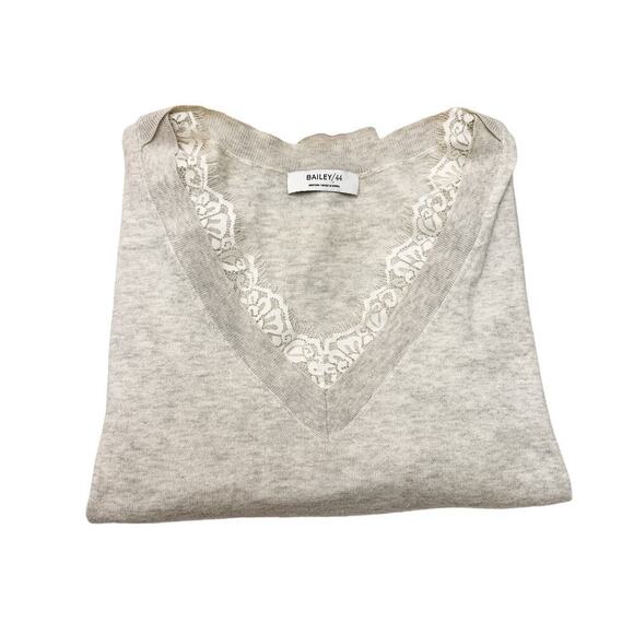 Bailey 44 Heather Gray Lace Inset Top Size Medium - Picture 1 of 5